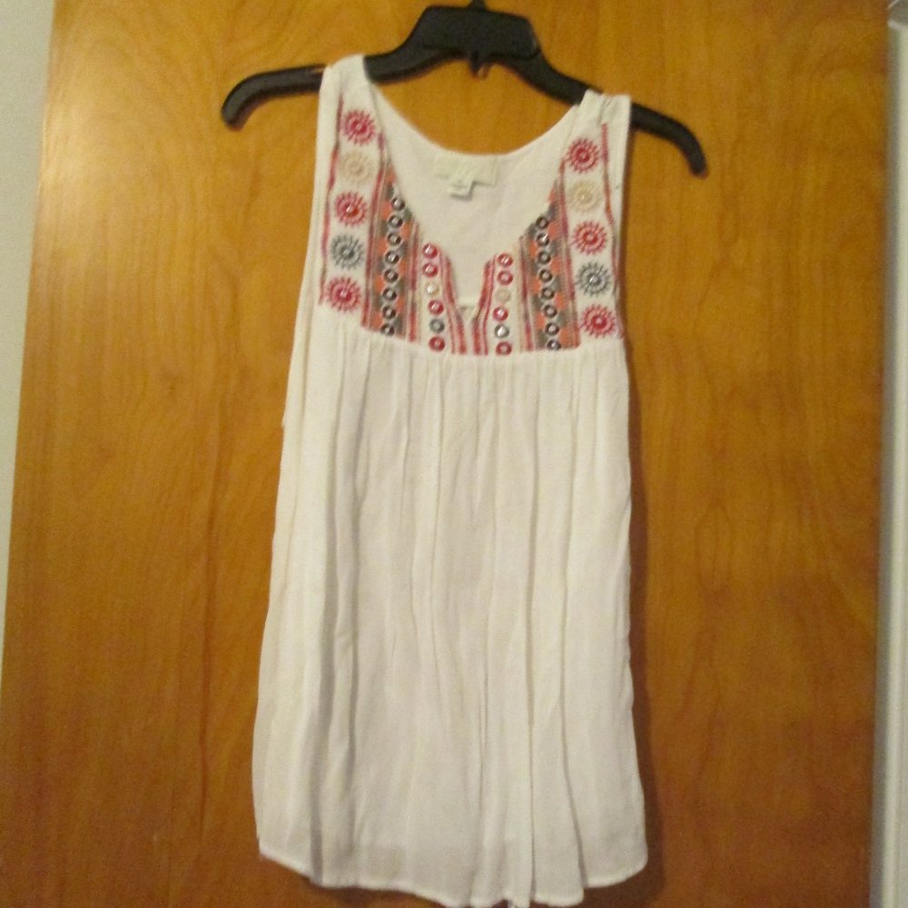 Forever 21 Boho Festival Peasant Embellished Sleeveless Ivory Tunic Top plus 2X